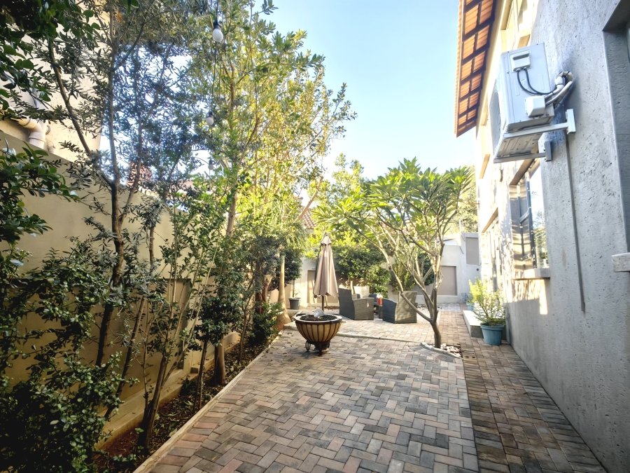 3 Bedroom Property for Sale in Boschdal North West